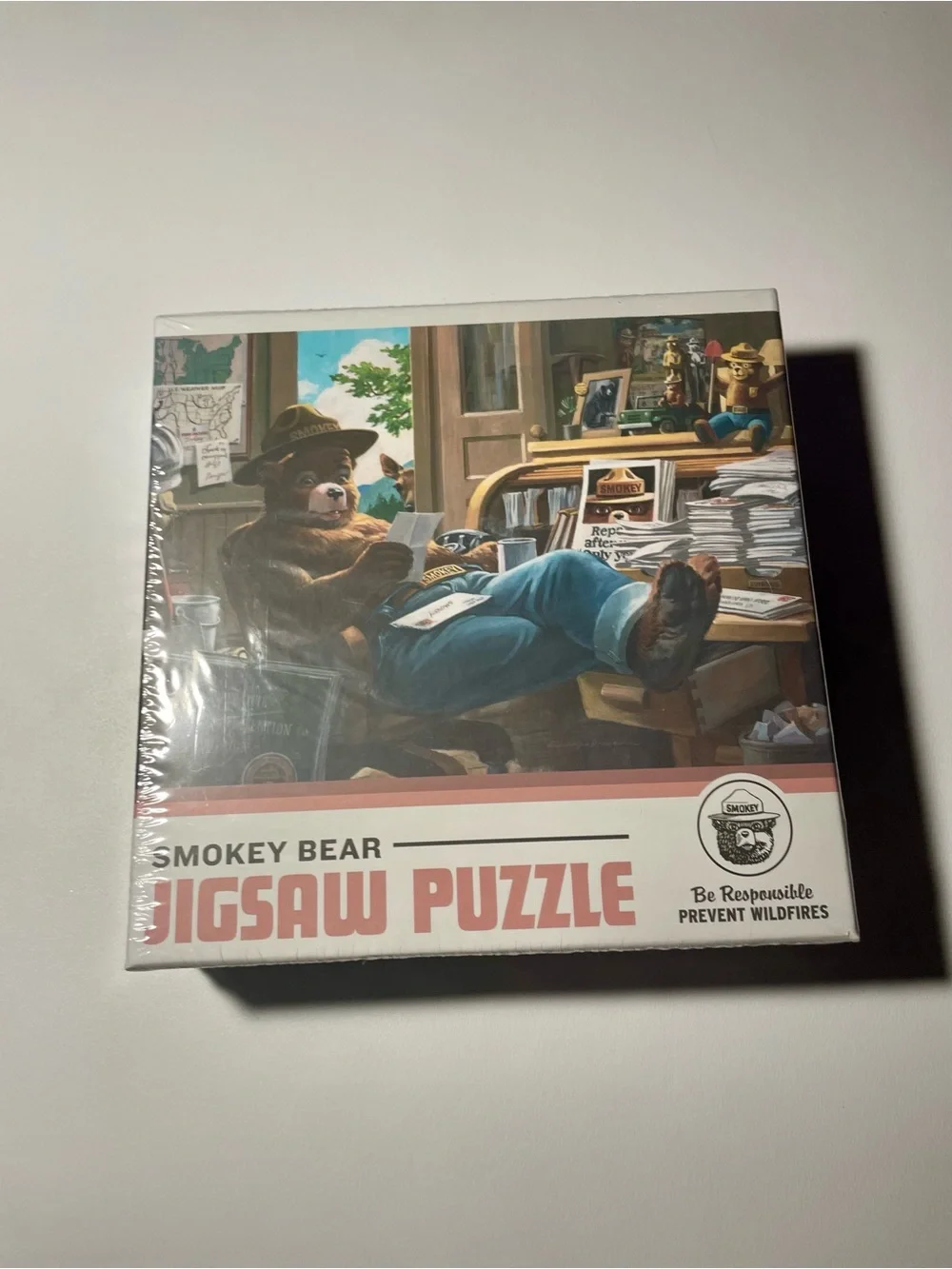 NEW NIB Smokey Bear Fan Mail 1000pc Jigsaw Puzzle 20